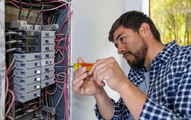 Best Electrical Installation Contractor  in Maplewood, MO
